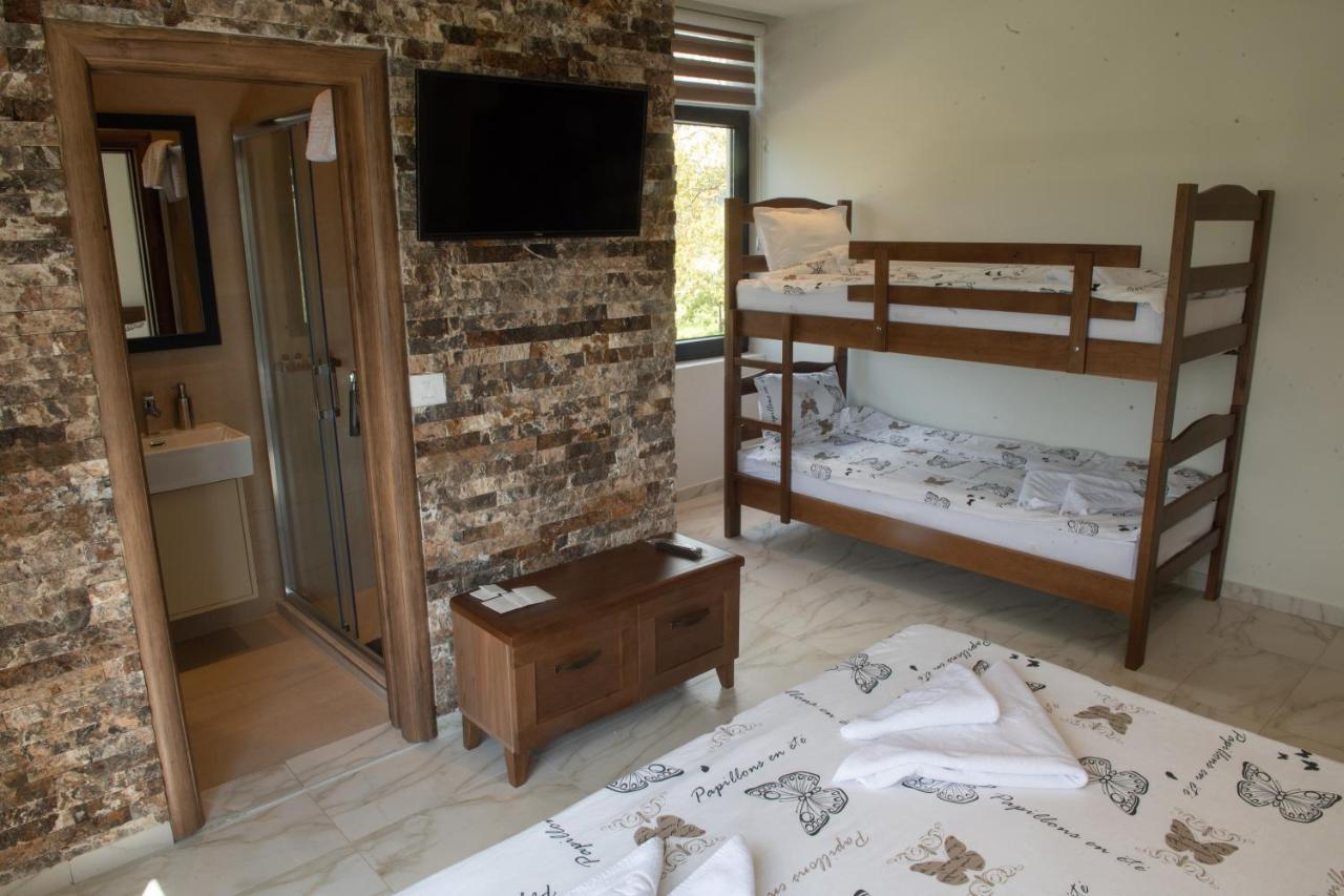 Zoo Misic Prenociste Hotell Vranje Exteriör bild