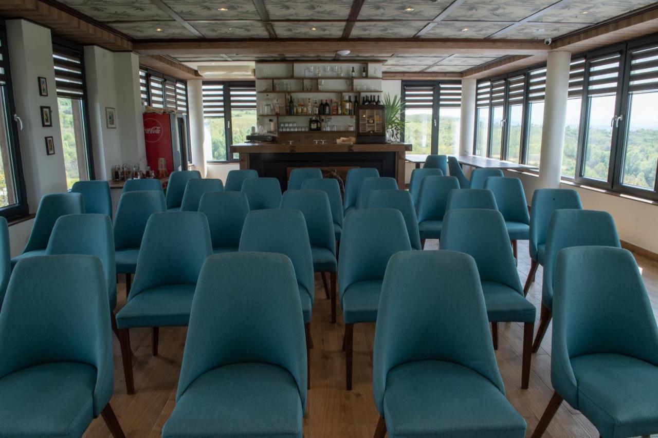 Zoo Misic Prenociste Hotell Vranje Exteriör bild