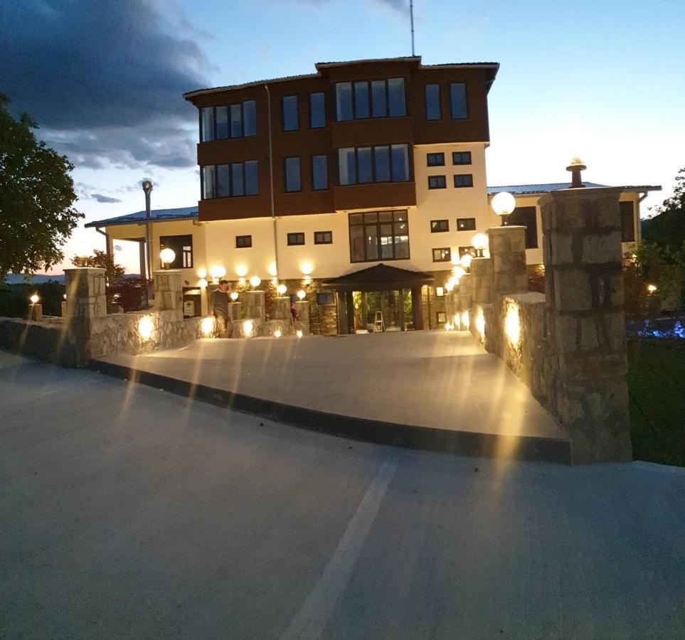 Zoo Misic Prenociste Hotell Vranje Exteriör bild