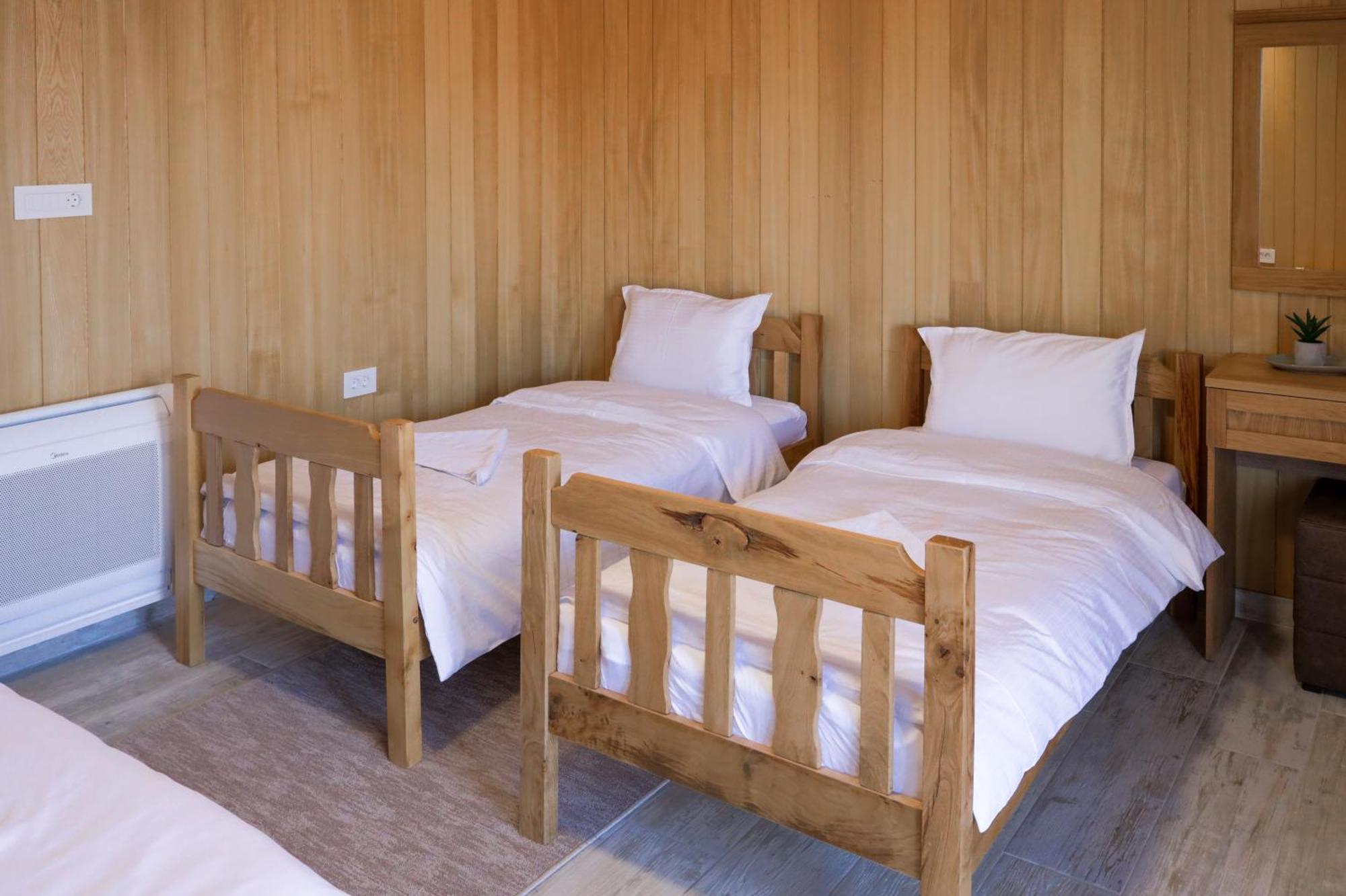 Zoo Misic Prenociste Hotell Vranje Exteriör bild